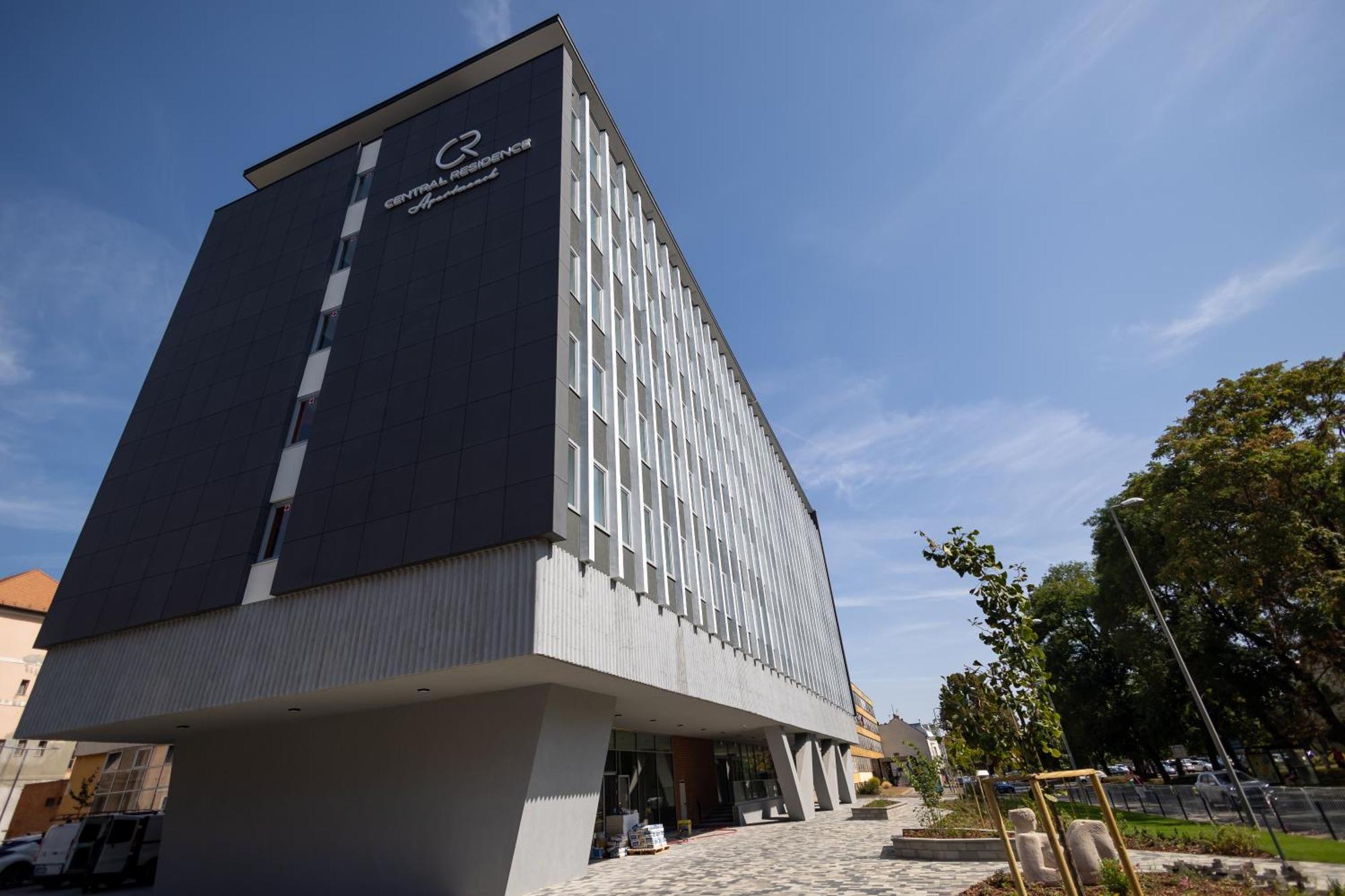 Central Residence Apartmanok Miskolc Exterior foto
